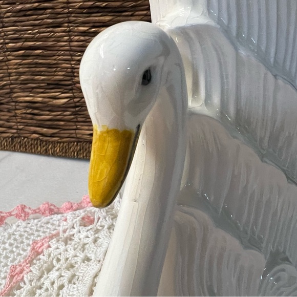 Vintage White Ceramic Swan Planter Mid-Century Modern Coastal Decor Elegant Bird - Picture 16 of 16